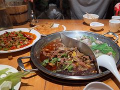 -大众跷脚牛肉馆·非遗传承单位(峨眉山店)