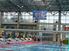 -奥冠体育华师附中恒温游泳馆