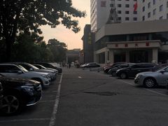 -东兴楼饭庄(六里桥店)