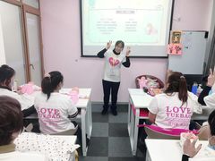 -爱月宝月嫂·育儿嫂(哈尔滨总店)