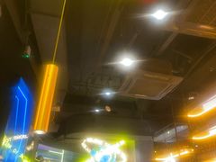 -沪上名羊天下•烤羊腿•东北烧烤•小龙虾(浦东直营总店)