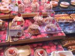 -巴黎贝甜(大宁国际商业广场店)