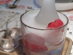 玫瑰与山泉米酒的浪漫-素描餐厅(灵隐天竺店)