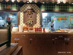 -雍哲港式餐厅(张家港万达店)