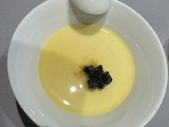 黑蒜玉米烙-屋里厢上海菜馆