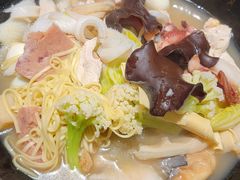 -万记麻辣烫国展总店