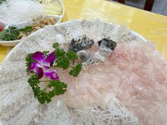 -官塘陈记鱼生·潮汕砂锅粥·牛肉火锅(潮枫路总店)