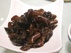 -胶东海鲜大排档(北太平庄店)