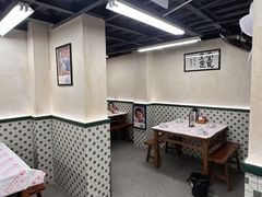 -堂瓦里·33年传统赣菜(第一街区店)