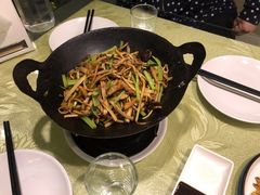 砂锅菌菇上素-京尊烤鸭店JINGZUN(春秀路店)