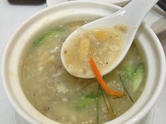 顺德鱼茸羹汤-禄福山庄•顺德菜·融和菜(龙江店)