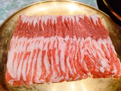 功夫手切羊肉半边云-乐宴·老北京铜火锅(桂庙店)