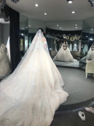 -艾米丽婚纱礼服