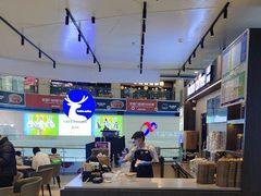 -冰纷万象滑冰场(赣州华润万象城店)