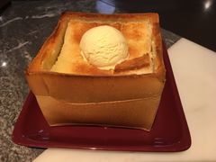 -港丽餐厅(高德置地店)