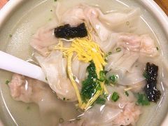 招牌鲜虾小馄饨-苏小柳手作点心(控江旭辉分院)
