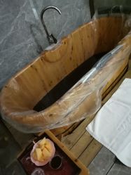 -苑苑vbeauty科技美容SPA