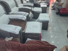 -郑远元专业修脚房(百花三路店)