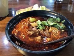 -咱家王新国把子肉(县东巷店)