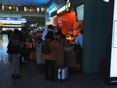 -星巴克(上海虹桥站2A检票口)