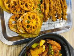 牛蛙爱上虾-江城燕子大排档(江汉路步行街店)
