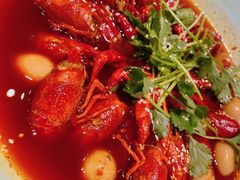 -临界音乐酒馆·小龙虾·江湖菜(华熙LIVE·鱼洞店)