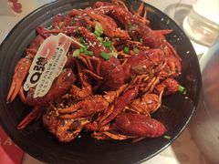 -巴厘龙虾·榜首油焖大虾(音乐学院·沿江酒馆店)