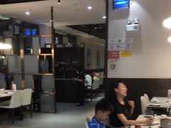 -煲王粤菜餐厅(中侨中心店)