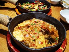 -云海肴·汽锅鸡·云南菜(天山百盛优客店)