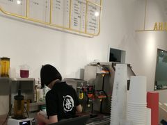 -柒园·三十年创意杭帮菜(龙湖滨江天街店)