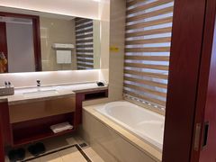 -兴芮温泉度假区