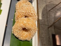 炸虾饼配泰国梅子酱-帕蓝·暹罗料理(大学路店)