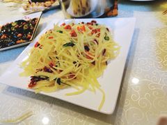 -胖太太四川麻辣排骨串(镇江路分店)