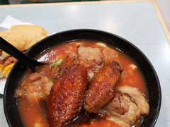 番茄浓汤鸡翅猪扒通粉-华嫂冰室(尖沙咀店)