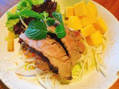 芒果牛肉沙拉-mango tree芒果树泰国餐厅(青岛万象城店)