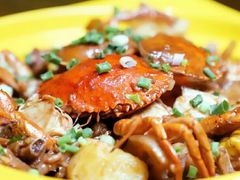 -多嘴肉蟹煲(华联店)