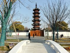 -龙华寺