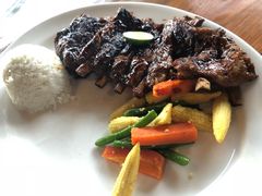 -Pundi Pundi Restaurant