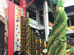 -蒙特利亲子乐园