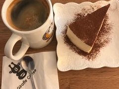 -长颈鹿咖啡(大学路店)