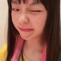 -FRIDAY星期五专业美发沙龙