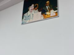 -郏芬芬扦脚服务部(新闸路店)