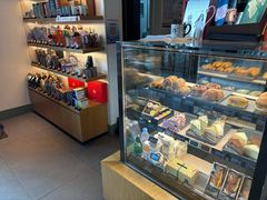 -星巴克臻选(青岛麦凯乐分店)