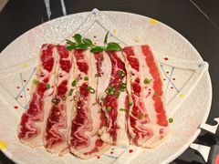 -山川小町·极番烧肉(新地假日广场店)