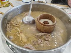 -朴小妹人参鸡汤火锅(长白山万达店)