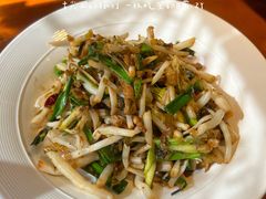 -魏铭鱼头捞饭(晋阳路店)