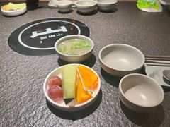 -三出山火锅(南京万象天地店)