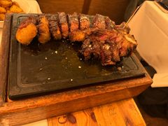 -奥斯特牛排馆(美第奇宫店)
