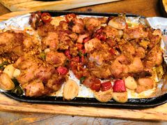 -老东镇啤酒屋海鲜加工·蒸汽海鲜·海鲜烧烤(台东店)