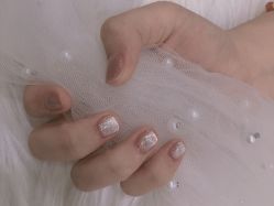 -七彩虹美甲美睫 半永久